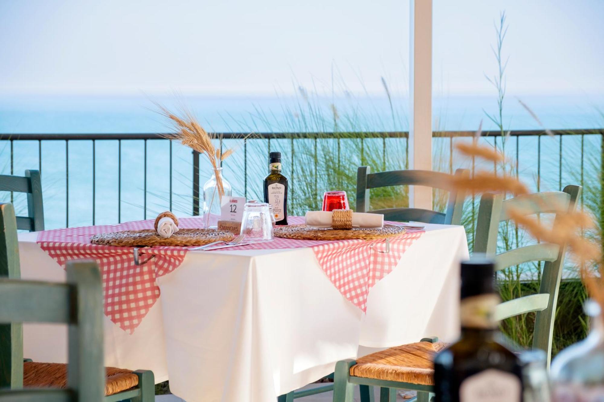 Mangia'S Torre Del Barone Resort Sciacca Kültér fotó