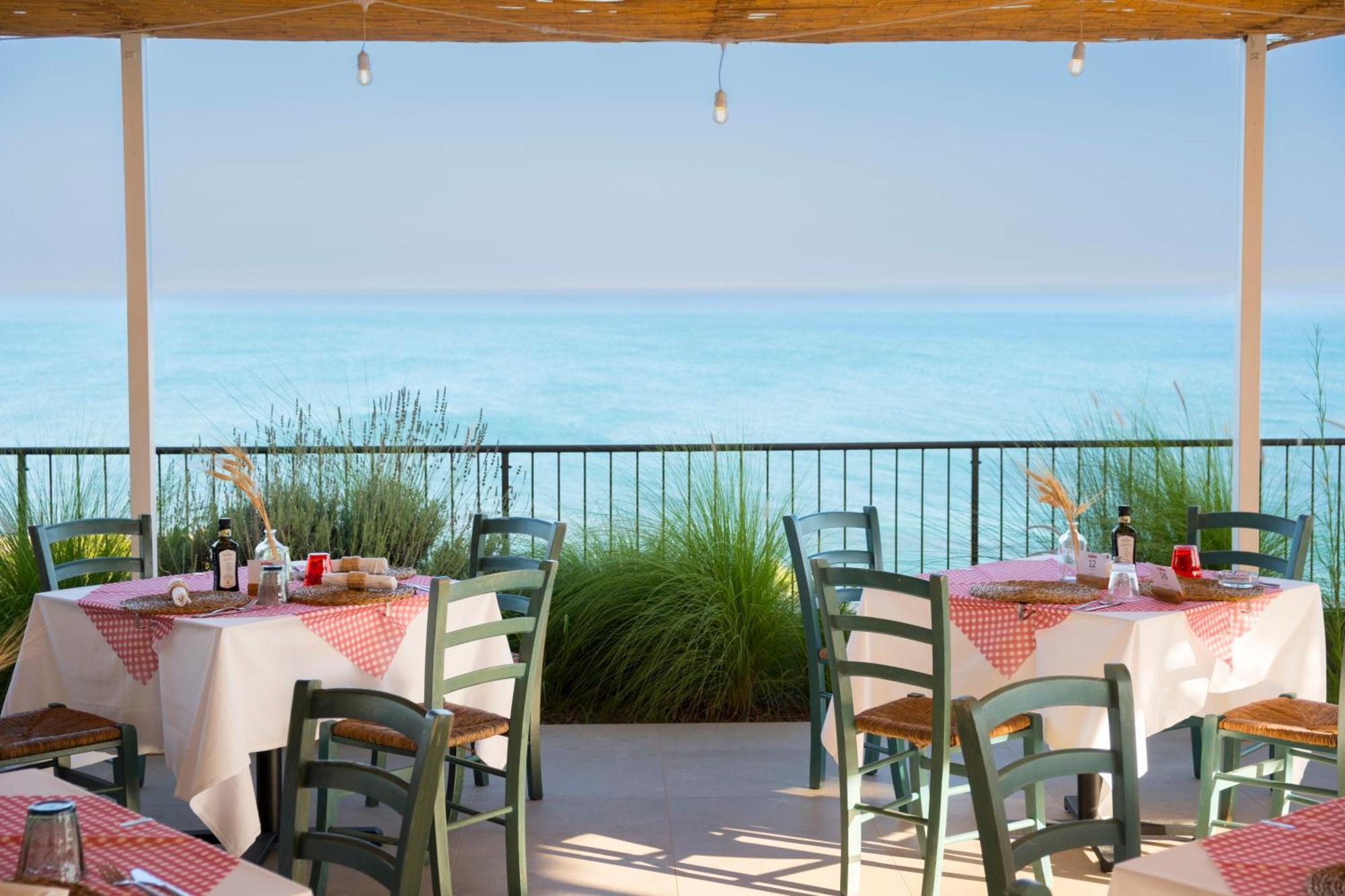 Mangia'S Torre Del Barone Resort Sciacca Kültér fotó
